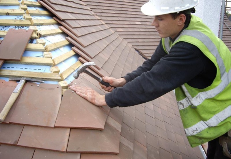 What To Consider While Getting Roofs Installed At Your Place?