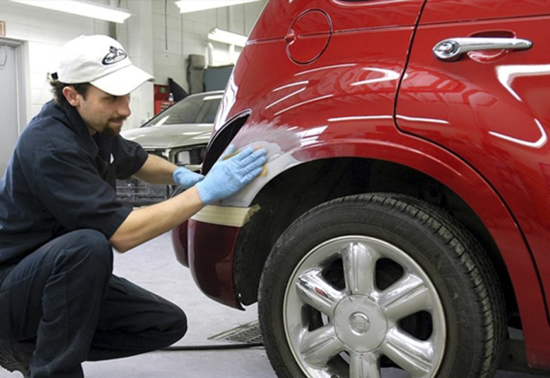 Collision Repair At Your Dealer’s – Why Should You Use It?