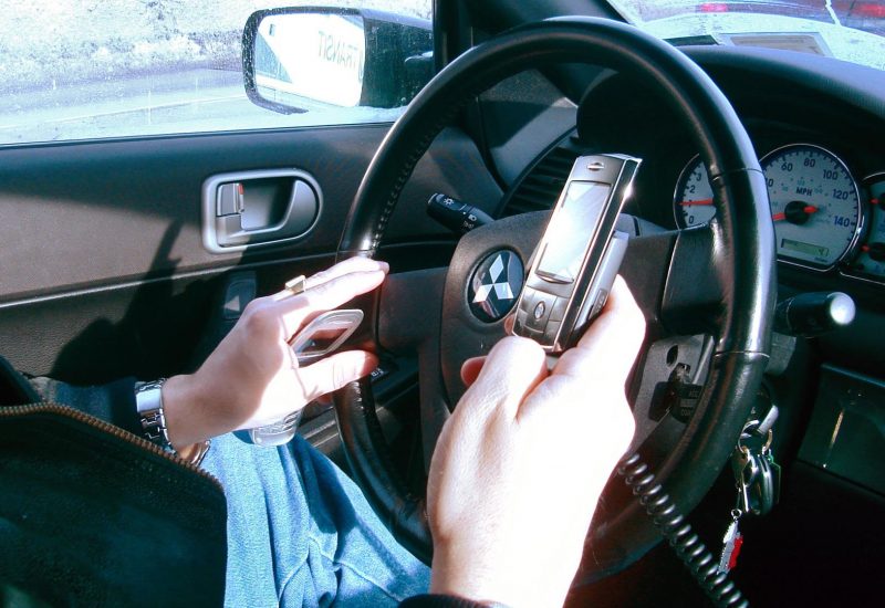 5 Most Common Driving Distractions to Avoid
