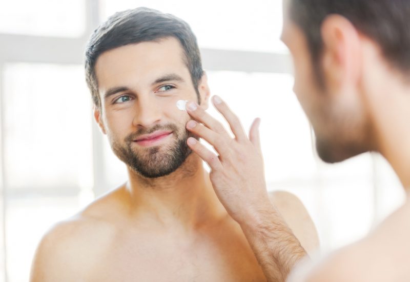 How To Make Your Face Glow And Shine – Skin Brightening Cream For Men?